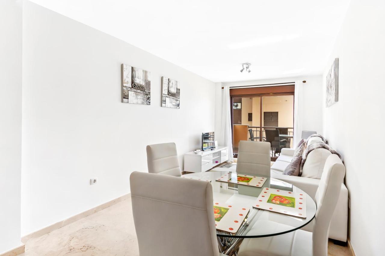 Apartamento Lets In The Sun Calablanca La Cala De Mijas Exterior foto